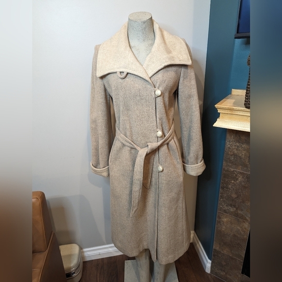 Women's Neutral Wool trench coat. Nicolinni Vintage size 6/8 - Picture 4 of 17